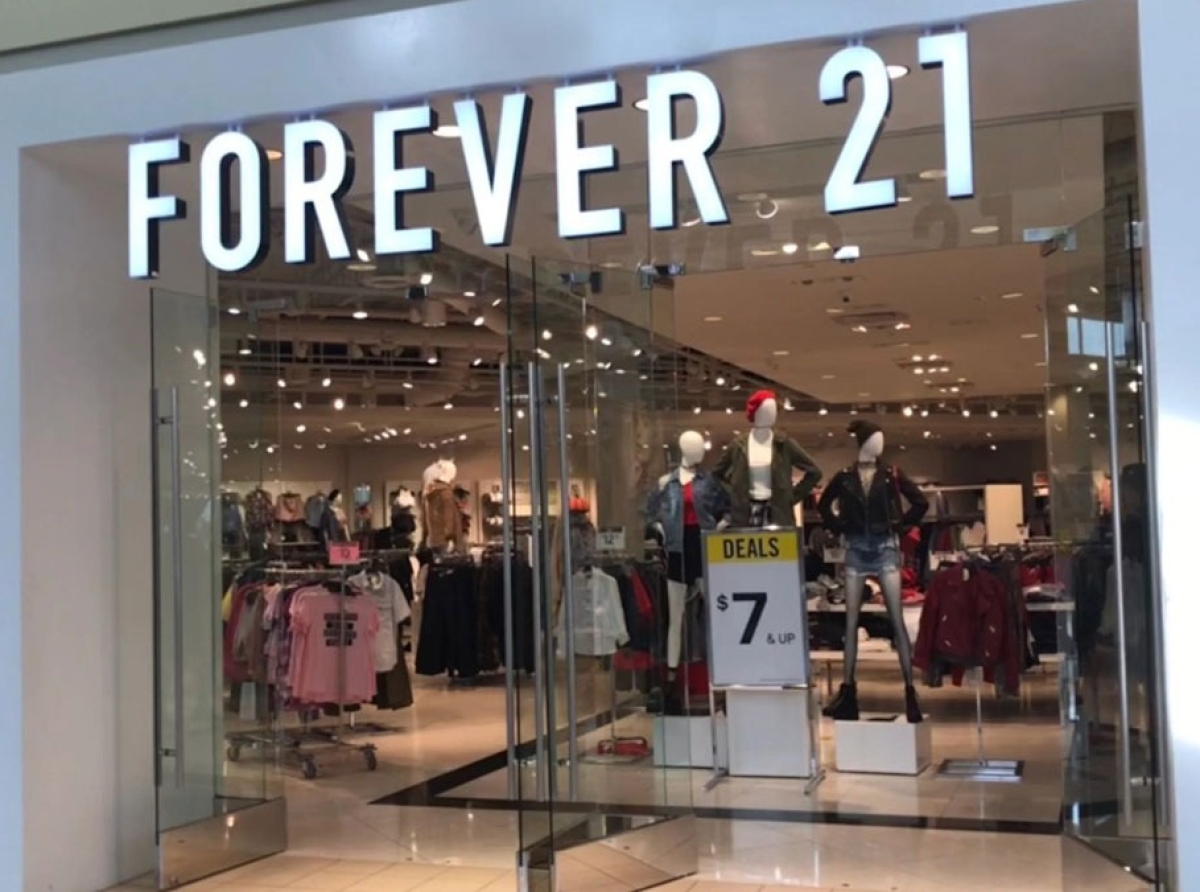 Forever 21,the US retailer CEO steps down